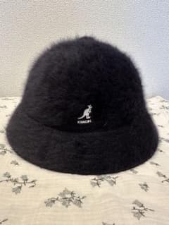 【美品】KANGOL 黒 バケットハット Lサイズ　アンゴラファーのサムネイル