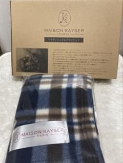新品　MAISON KAYSER チェック柄フリースブランケット80×60のサムネイル