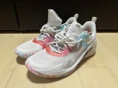 LI-NING WADE 808 3 慈愛のサムネイル