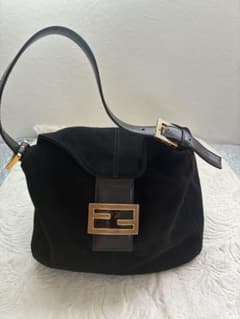 FENDI スエード マンマバケットブラック - メルカリ