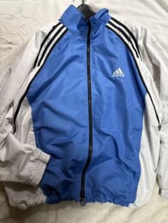 adidas　アディダス ナイロンジャケット　y2k 古着　レア色のサムネイル