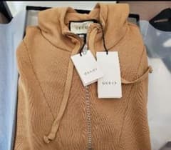 GUCCI グッチ パーカー 一度着用のみのサムネイル