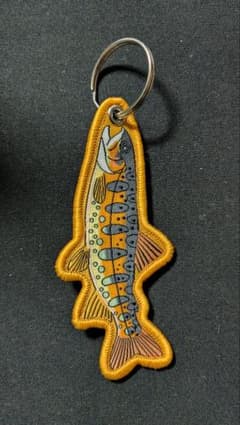 キーホルダー　オレンジ山女魚のサムネイル