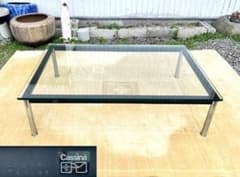 Cassina ル・コルビジェ ガラス天板 センターテーブル LC10-P - メルカリ