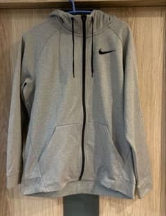 NIKE ジップアップパーカー グレー Lサイズ　裏起毛のサムネイル