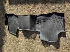 アウディ Q7 4M用 2列目 フロアマット WeatherTech 正規品のサムネイル
