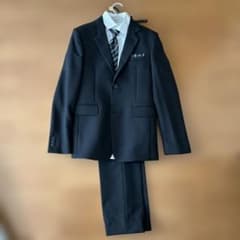 160サイズ ブラックフォーマルスーツ ネクタイ付きのサムネイル
