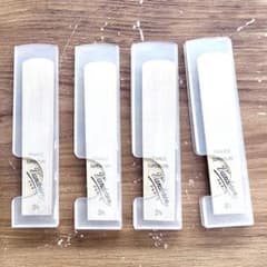 Vandoren テナーサックスリード 3 1/2のサムネイル