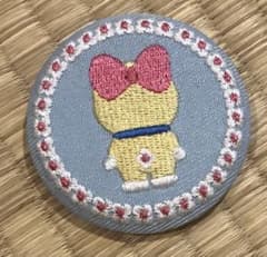 ドラえもん 刺繍缶バッジのサムネイル