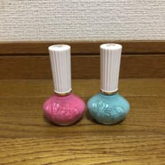 ポール&ジョー ネイル 2つセットのサムネイル
