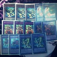 遊戯王霊獣デッキ 値下げしました！値下げ交渉可能ですのサムネイル
