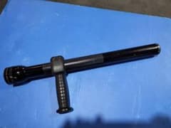 MAG-LITE 6D-Cell49.5cm トンファーグリップ付 懐中電灯 - メルカリ