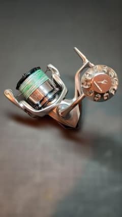 SHIMANO STRADIC 4000MHG スピニングリールのサムネイル