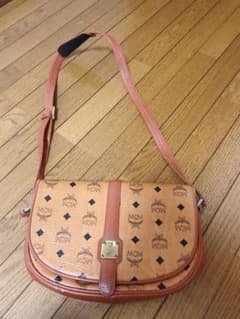 mcm ショルダーバッグのサムネイル
