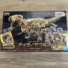 キャラパキ　ティラノサウルスのサムネイル