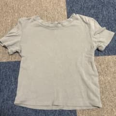 グレー 半袖 Tシャツ シンプルのサムネイル