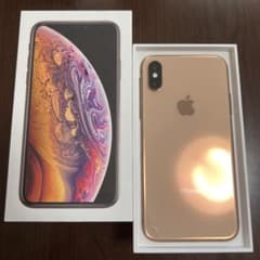 iPhone Xs 64GB GOLDのサムネイル
