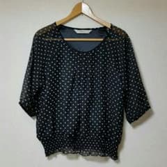 やま☆様専用♪水玉♡ブラウスのサムネイル