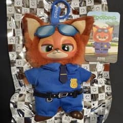 MINISO ズートピア Zootopia ぬいぐるみキーチェーン ニック - メルカリ