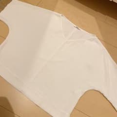 あゆみ様専用 白 Vネック カットソーのサムネイル