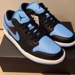 エアジョーダン1 low ユニバーシティブルー/ホワイト/ブラック 28cmのサムネイル