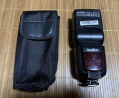 【ジャンク品】部品どり用　Godox TT600 ストロボ ケース付きのサムネイル