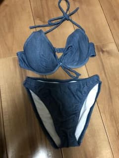 水着 ビキニのサムネイル