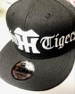 新品未使用 阪神タイガース new era スクリプト キャップ フリー 