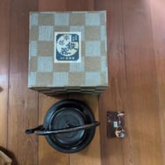 南部鉄器 盛栄堂 鉄瓶のサムネイル