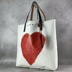 MARNI マルニ ハート プリント トートバッグ ホワイト チャーム - メルカリ
