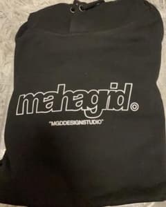 mahagrid マハグリッド　パーカー　ブラックのサムネイル