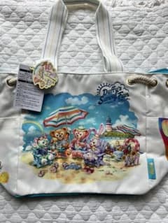 未使用品　ダッフィー トートバッグのサムネイル