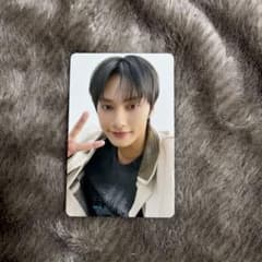 SEVENTEEN ジュン FC更新トレカ NEW - メルカリ