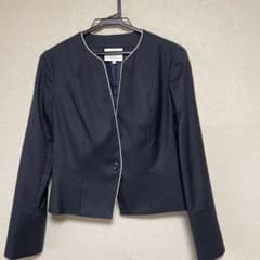 エマジェイムス　ネイビーノーカラージャケット