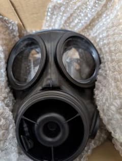 英軍SAS特殊部隊 S10ガスマスク キャニスター付き - メルカリ