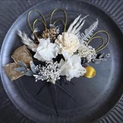 ヘアパーツ　ホワイトゴールド　七五三　髪飾り　成人式　前撮り　結婚式　ヘアドレスのサムネイル