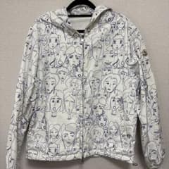 MONCLER フード付きパーカー 顔イラスト - メルカリ