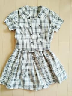 BURBERRY　ワンピース　子供服（size130）USEDのサムネイル
