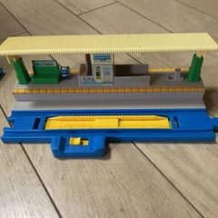 プラレール 駅のサムネイル
