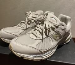 new balance ML2002 R3 9.5のサムネイル