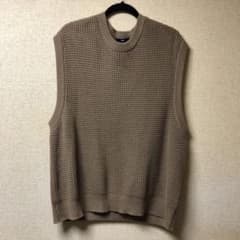 【HARE】 ニットベスト(HARE)のサムネイル
