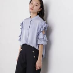 N.natural beauty basic ラッフルスリーブブラウス新品未使用のサムネイル
