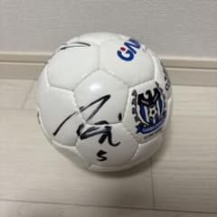 最終値下　Jリーグガンバ大阪サイン入りサッカーボール　1993年 ガンバ大阪 サイン入りサッカーボール - メルカリ