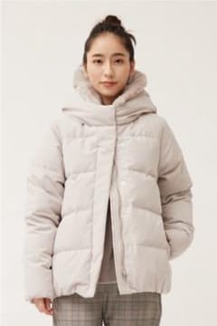 値下げユナイテッドアローズ　UnitedArrowsダウン　美品のサムネイル