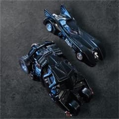 希少！バットモービル＆タンブラー ミニカーニコイチセット※匿名配送のサムネイル