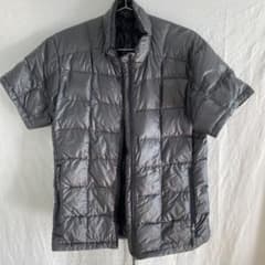 mont-bell モンベル 半袖 ダウン インナーダウン メンズ xsan - メルカリ