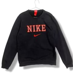 良品✨　NIKE スウェット M トレーナー ブラック 刺繍ロゴ　センターロゴのサムネイル