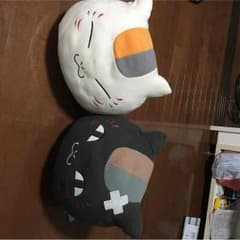 ニャンコ先生と黒ニャンコのBIGぬいぐるみのサムネイル