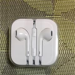 iPhoneイヤホン 純正のサムネイル