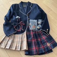 卒業式　女の子のサムネイル